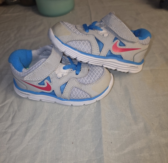 Nike Other - Nike Lunarlon Slip On Sneakers Toddler 5.5 Gray Blue Pink Walk Run